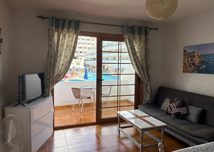 Appartamento Garden Heated Pool, Near Beach, Costa Adeje *